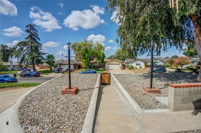 2905 Arnold Street, Bakersfield CA: https://media.crmls.org/medias/729bb960-8a8d-44df-ae14-dc4bc30b22b0.jpg