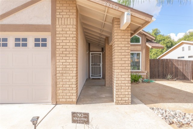 Detail Gallery Image 6 of 31 For 29559 Mount Bachelor Way, Menifee,  CA 92586 - 3 Beds | 2/1 Baths