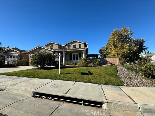 Detail Gallery Image 1 of 29 For 39161 Shree Rd, Temecula,  CA 92591 - 4 Beds | 3/1 Baths