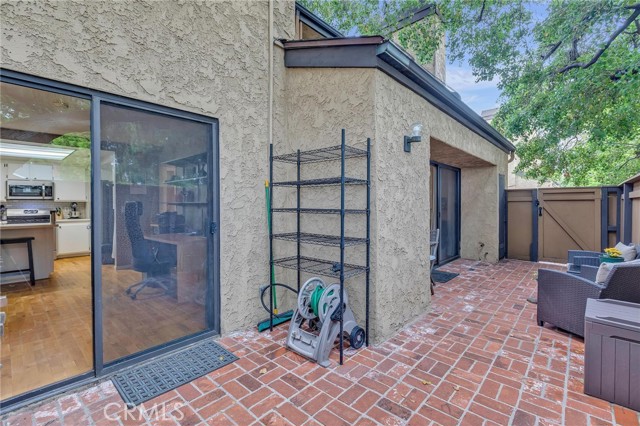 Detail Gallery Image 13 of 52 For 267 Linwood Ave #D,  Monrovia,  CA 91016 - 2 Beds | 2/1 Baths