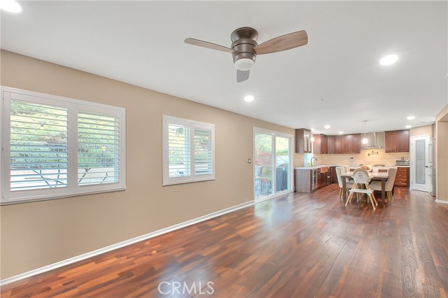 16349 Misty Hill Drive, Chino Hills CA: https://media.crmls.org/medias/729e3ead-240a-4016-a062-db0746abd3a3.jpg