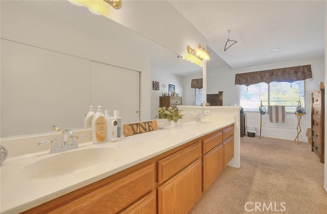 3860 Sycamore Street, West Covina CA: https://media.crmls.org/medias/729e6a18-23ad-468f-81c2-4366c0fd864d.jpg