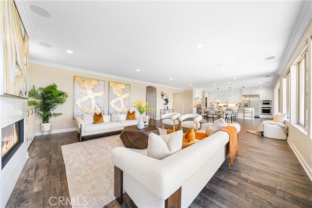 16389 Viewcrest Road, Chino Hills CA: https://media.crmls.org/medias/729ea1dd-8c11-481e-9d53-6d411d66add1.jpg