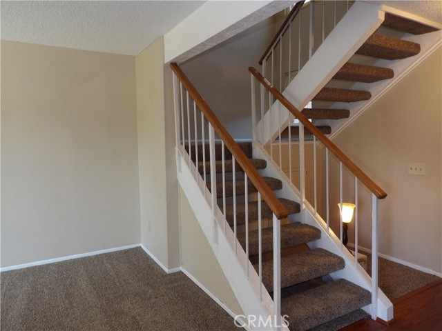 2175 Aspenwood Court, San Bernardino CA: https://media.crmls.org/medias/729f12a0-88ae-405b-abfd-11e1973a1352.jpg