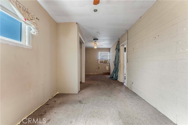4539 Maine Avenue, Baldwin Park CA: https://media.crmls.org/medias/72a02046-1576-4d2f-9e20-5a861d14d24f.jpg