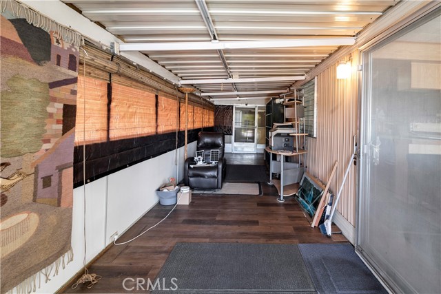 44725 E. Florida Avenue, Hemet CA: https://media.crmls.org/medias/72a096e5-00e7-4715-aae4-0dae0bdfc049.jpg