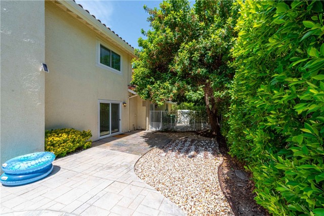 3514 Three Springs Drive, Westlake Village CA: https://media.crmls.org/medias/72a0977f-2fd4-416b-b5f6-af2e19610e3c.jpg