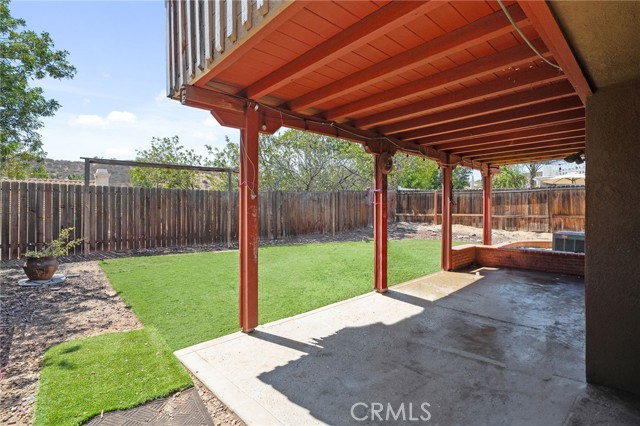 650 Rock Vista Drive, Corona CA: https://media.crmls.org/medias/72a1005d-8060-4991-98d9-01949729927f.jpg