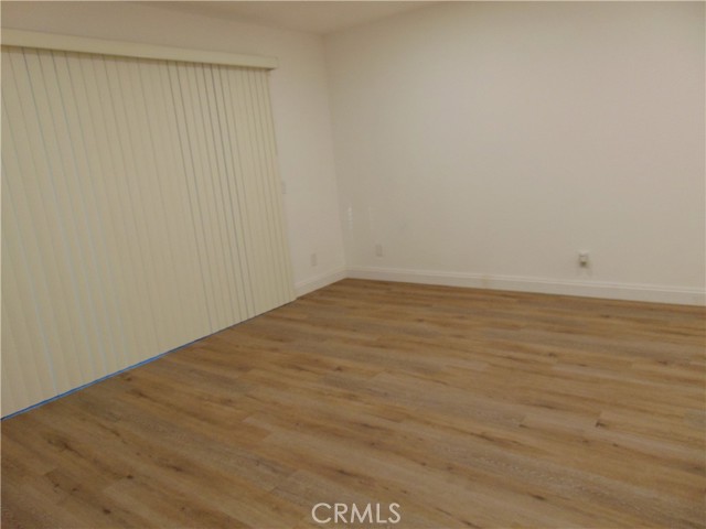 Detail Gallery Image 5 of 18 For 110 Tangelo, Irvine,  CA 92618 - 2 Beds | 1/1 Baths