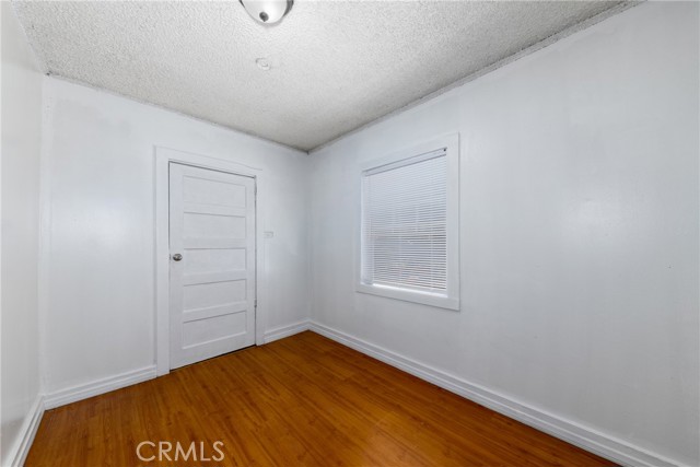 Detail Gallery Image 14 of 25 For 1684 E Martin Luther King Jr Bld, Los Angeles,  CA 90011 - 5 Beds | 2 Baths