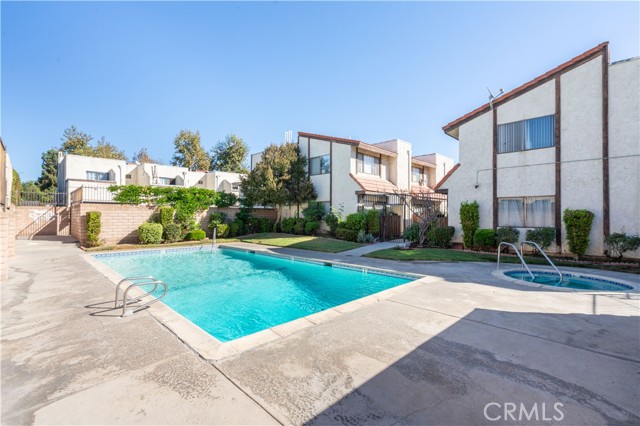 Detail Gallery Image 24 of 35 For 9505 Sylmar Ave #2,  Panorama City,  CA 91402 - 3 Beds | 2 Baths