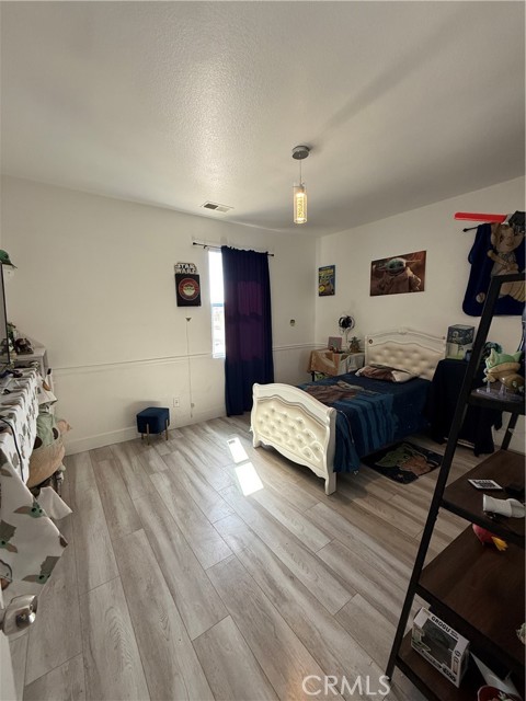 Detail Gallery Image 35 of 44 For 15974 Golden Meadow Ln, Victorville,  CA 92394 - 3 Beds | 2/1 Baths