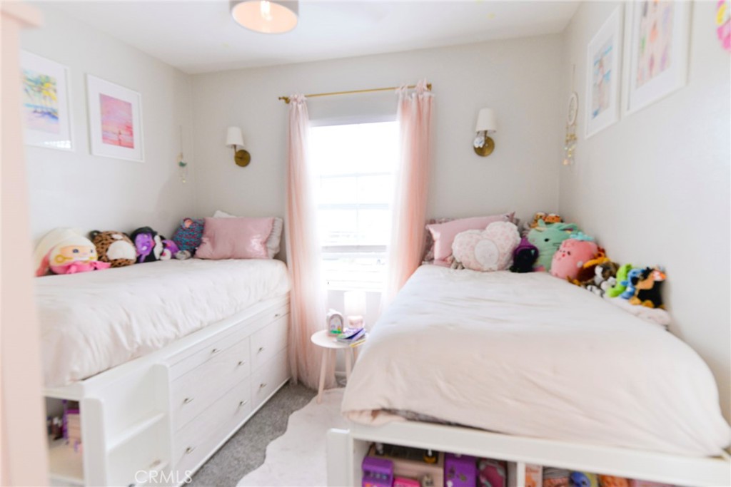 MLS #OC25237983 image #19