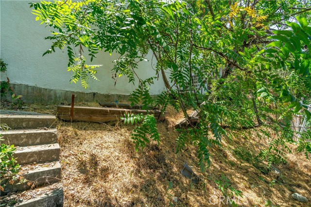 728 Quail Drive, Los Angeles CA: https://media.crmls.org/medias/72a64ade-0b73-4d83-b252-f3a06360e50c.jpg