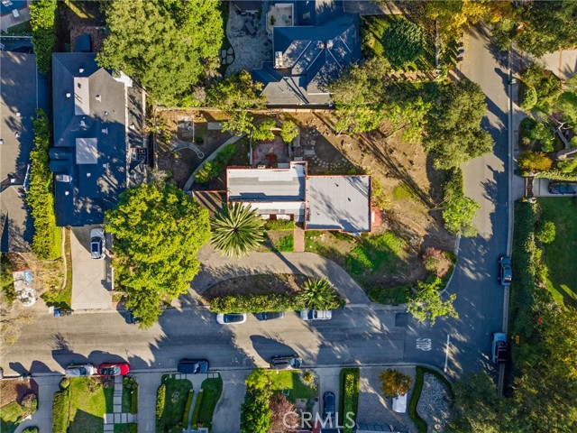 Detail Gallery Image 31 of 32 For 929 Descanso Dr, La Canada Flintridge,  CA 91011 - 3 Beds | 2 Baths