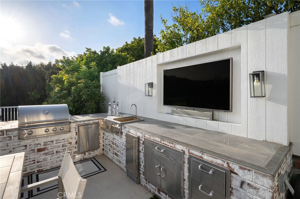 MLS #OC25118659 img 28