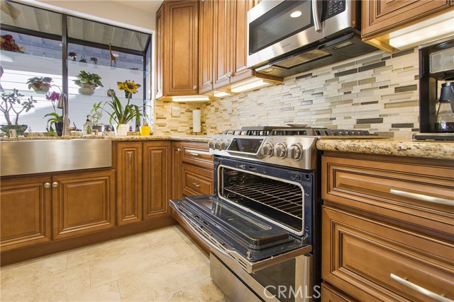 Detail Gallery Image 12 of 34 For 28145 Manchuca, Mission Viejo,  CA 92692 - 2 Beds | 2 Baths