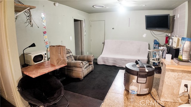 Detail Gallery Image 11 of 30 For 2719 Xavier, East Palo Alto,  CA 94303 - 7 Beds | 4 Baths