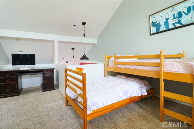 Detail Gallery Image 14 of 32 For 20331 Bluffside Cir #417,  Huntington Beach,  CA 92646 - 3 Beds | 2 Baths