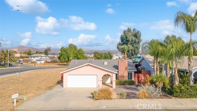 Detail Gallery Image 35 of 41 For 1409 W Pottery St, Lake Elsinore,  CA 92530 - 3 Beds | 2 Baths