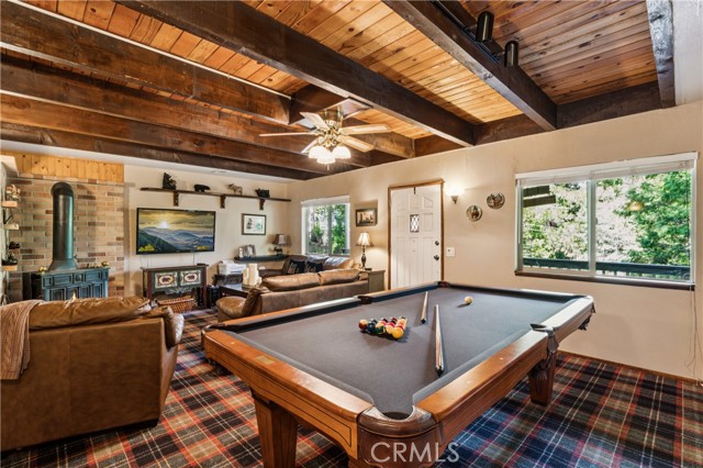 28565 Shenandoah Drive, Lake Arrowhead, CA 92352