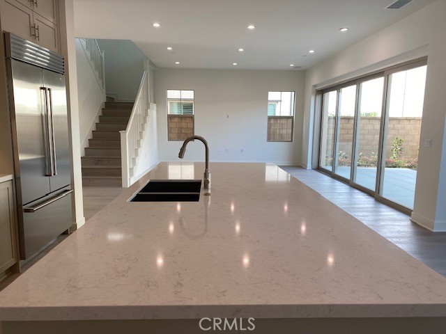 MLS #OC25030250 image #1