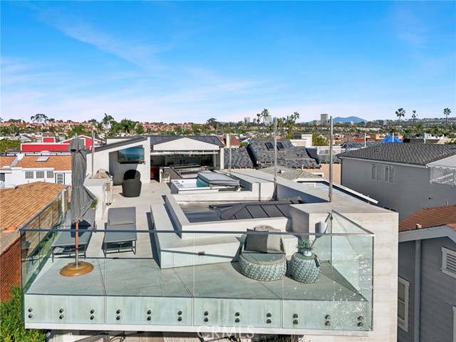 Image 42 of 62 For 304 Bay Front