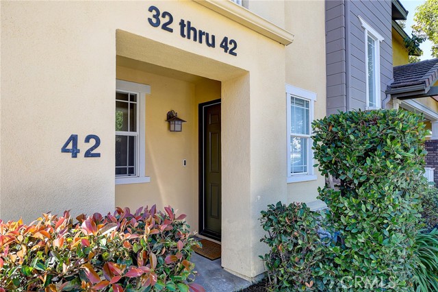 Detail Gallery Image 14 of 17 For 42 Garrison Loop, Ladera Ranch,  CA 92694 - 2 Beds | 2 Baths