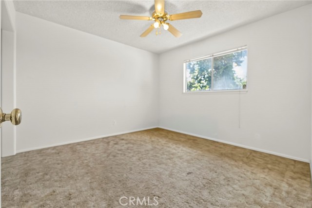 9501 Lubao Avenue photo 24