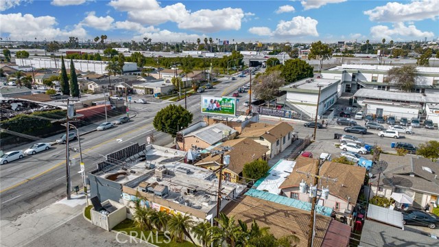 4611 E Olympic Boulevard, East Los Angeles, California 90022, ,Commercial Sale,For Sale,4611 E Olympic Boulevard,CRPW23019013