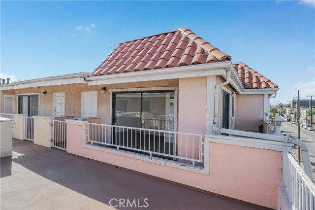 Detail Gallery Image 25 of 36 For 1168 E 10th St #213,  Long Beach,  CA 90813 - 2 Beds | 2 Baths