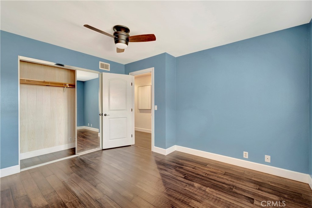 MLS #OC25183386 img 22