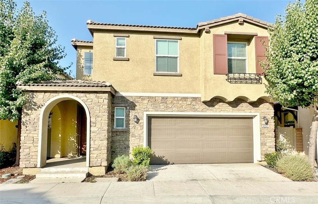 42685 Azure Street