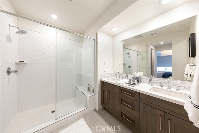 983 Doheny Way, Dana Point CA: https://media.crmls.org/medias/72ad3ce0-cef7-41d5-aeb4-7b9b95da7181.jpg