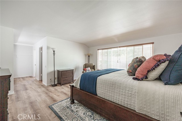 710 W Country Hills W Drive, La Habra CA: https://media.crmls.org/medias/72ad559c-10a0-43ec-b81e-4e0dcfad9fca.jpg