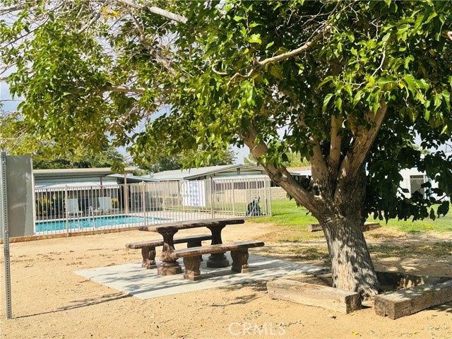Detail Gallery Image 23 of 34 For 20683 Waalew Rd #B145,  Apple Valley,  CA 92307 - 2 Beds | 2 Baths