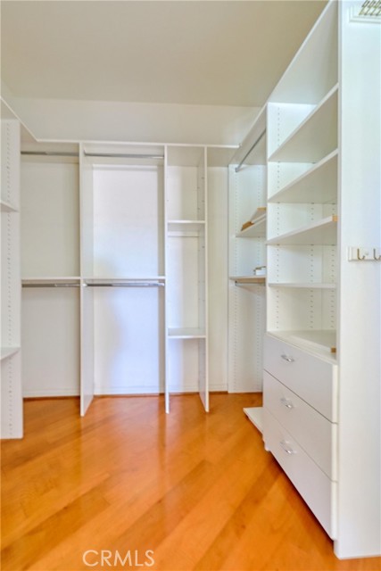 Detail Gallery Image 33 of 69 For 15257 Saddleback, Canyon Country,  CA 91387 - 6 Beds | 4/1 Baths