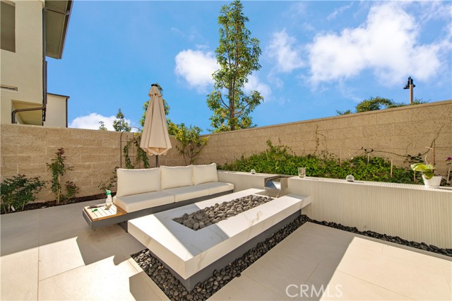 Detail Gallery Image 38 of 39 For 131 Reyes Alley, Lake Forest,  CA 92630 - 5 Beds | 4 Baths