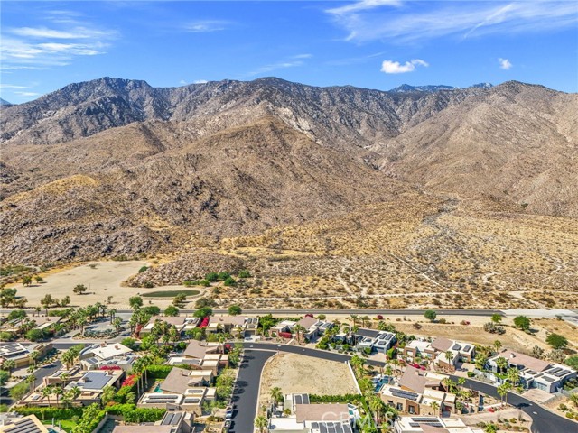 Detail Gallery Image 17 of 37 For 250 Lautner, Palm Springs,  CA 92264 - – Beds | – Baths