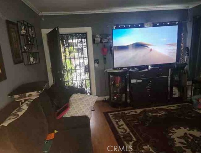 1510 W 65th Place, Los Angeles CA: https://media.crmls.org/medias/72aea197-cc8b-4ac6-896e-0a3088892910.jpg