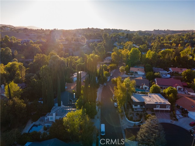 Detail Gallery Image 44 of 44 For 23930 Mariano St, Woodland Hills,  CA 91367 - 4 Beds | 3 Baths