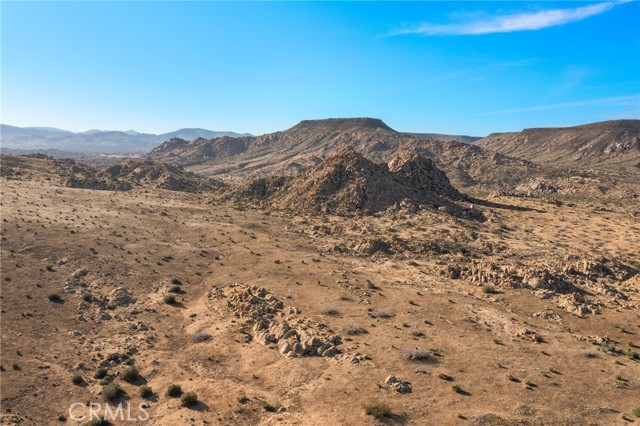 Detail Gallery Image 31 of 35 For 1111 Saratoga, Pioneertown,  CA 92268 - 1 Beds | 1 Baths