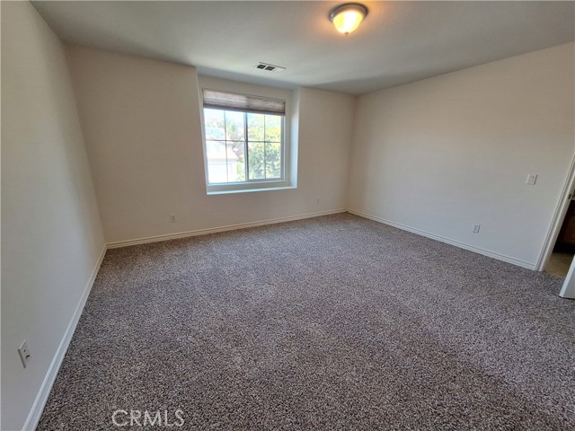 27416 Pinyon Street, Murrieta CA: https://media.crmls.org/medias/72af7bbf-e167-43e1-b00c-8d7a3d22a1a6.jpg