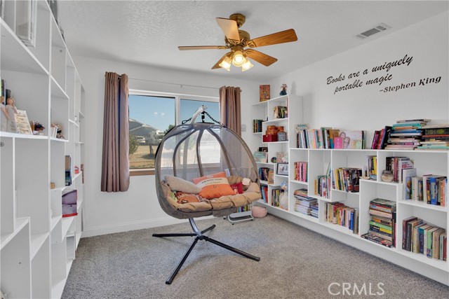 Detail Gallery Image 27 of 45 For 11020 Blue Jay Way, Oak Hills,  CA 92344 - 5 Beds | 2 Baths