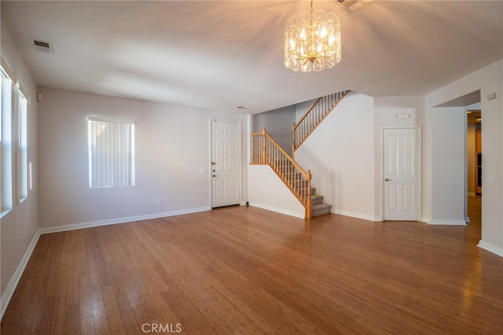 MLS #PW23195896 img 2