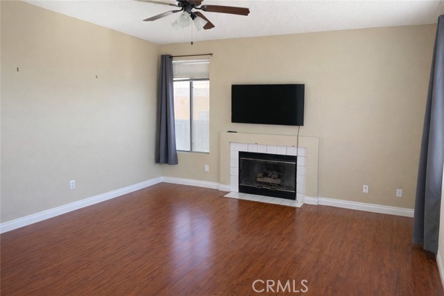 Detail Gallery Image 13 of 22 For 14527 Pony Trail Rd, Victorville,  CA 92392 - 4 Beds | 2/1 Baths