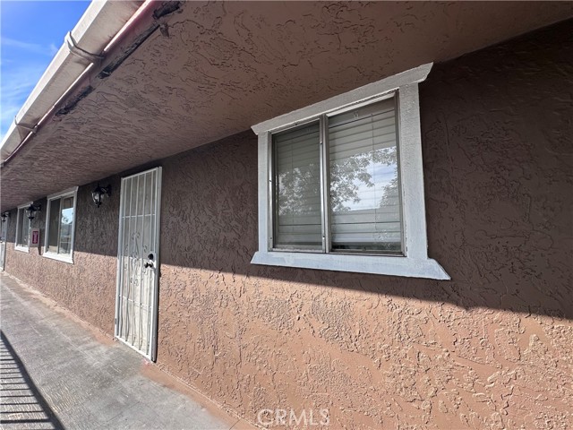 503 W California Avenue, Vista CA: https://media.crmls.org/medias/72b1a394-a451-4480-a3ed-c9b781ff6ec5.jpg