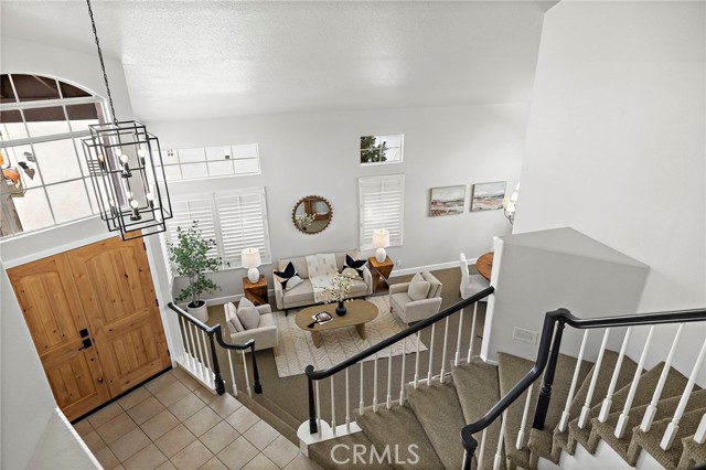 10 Novilla, Laguna Niguel CA: https://media.crmls.org/medias/72b1db27-4ef8-4bbc-a76d-7cdefd18fca1.jpg