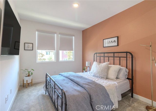 Detail Gallery Image 9 of 31 For 168 Denali, Lake Forest,  CA 92630 - 4 Beds | 2/1 Baths