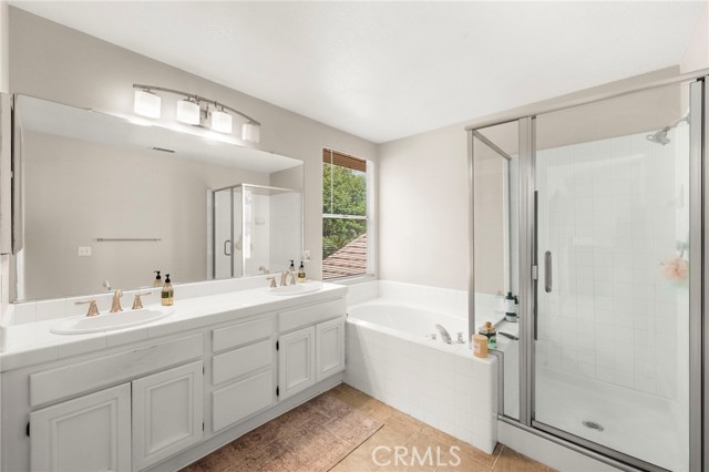 32211 Camino Nunez, Temecula CA: https://media.crmls.org/medias/72b1efea-f662-49a7-8a3e-396a369915e1.jpg